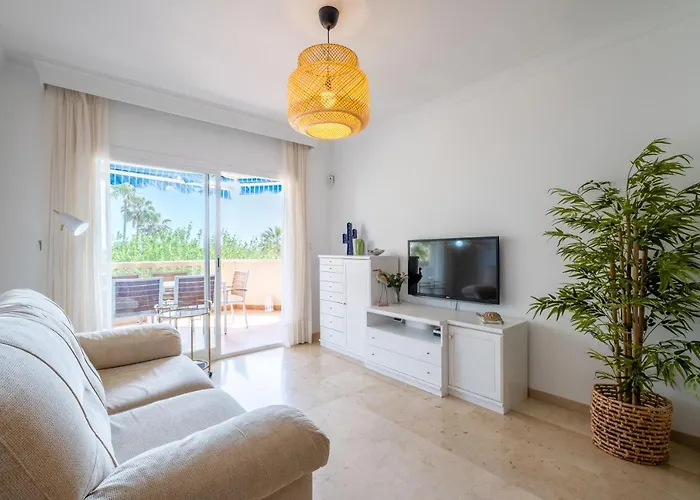 Apartment Garden & - *