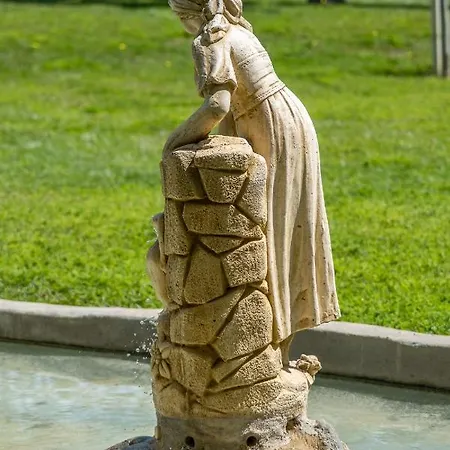 Lägenhet Garden & - *